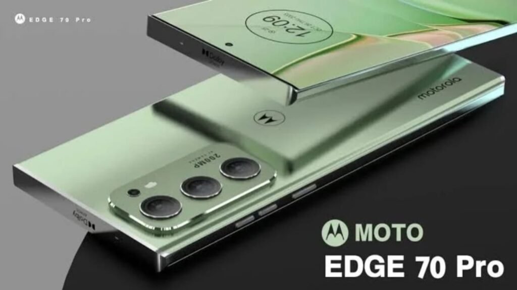 Motorola Edge 70 Pro 5G – 200MP Camera, Snapdragon 8 Gen 3 Chipset & 125W Fast Charging Priced at ₹12,000!